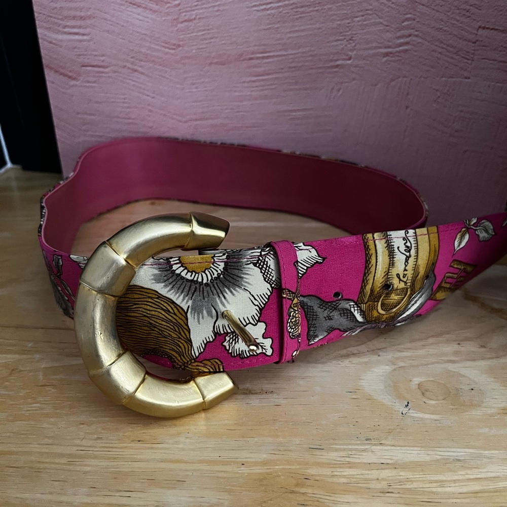 Beautiful Print belt with great buckle